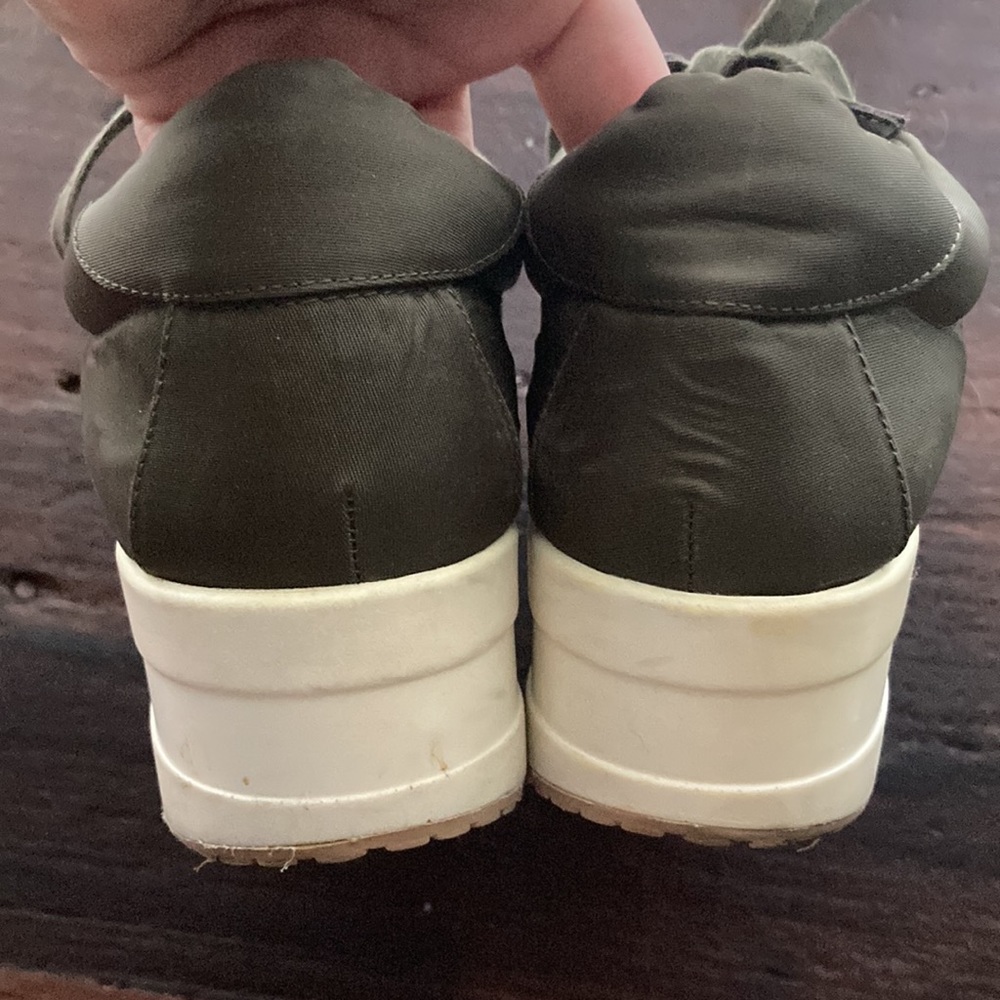 Steven Barb Olive Green Platform Sneakers 8.5 Women’s Lace Up Shoes - Picture 3 of 7